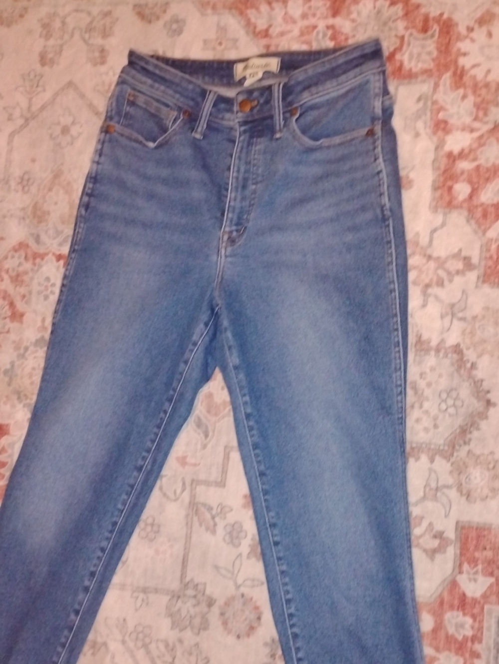 Madewell High-Rise Straight-Leg Jeans in Blue